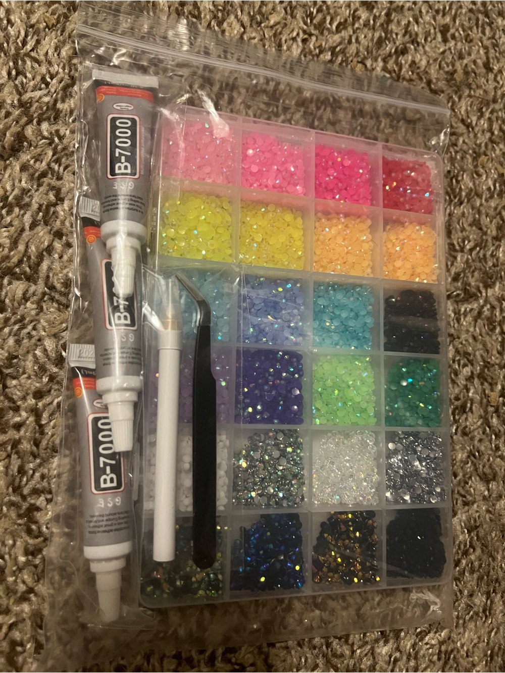 Craft Adhesive Kit with Multicolor Rhinestones - Pink Accent